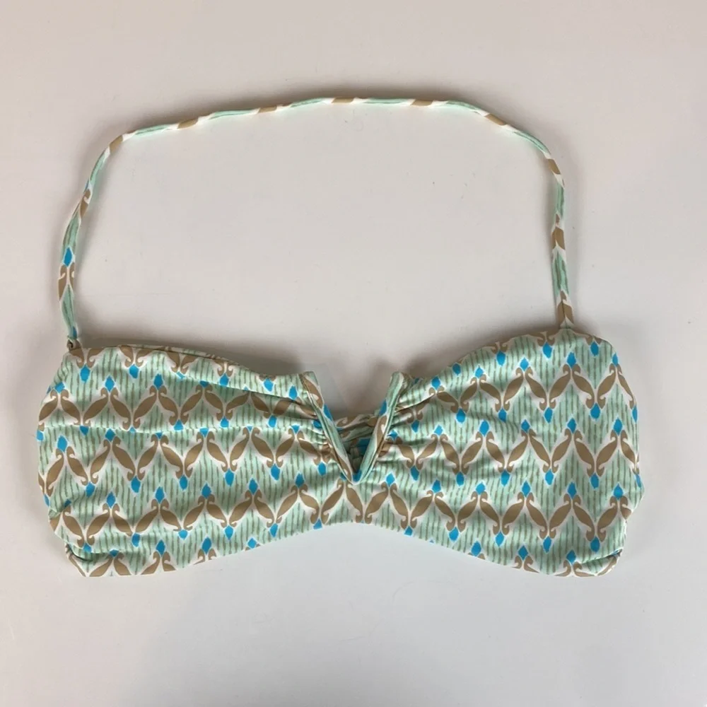 Frankie’s Bikinis Printed Crochet Back Bikini Top Size Large